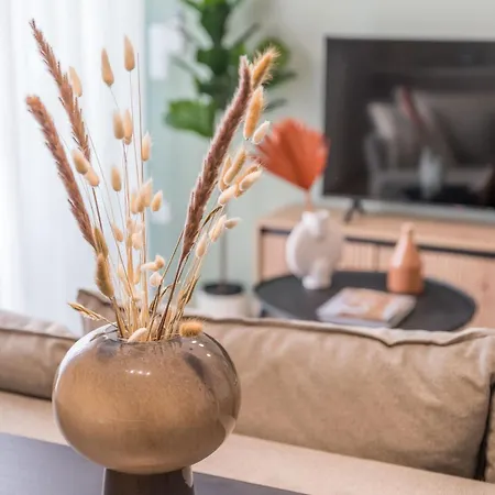Beloved 1br In Ampelokipoi By Upstreet